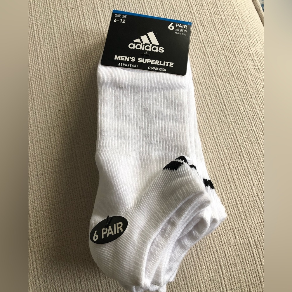 NWT Men’s Superlite Adidas socks.  Size 6-12.
